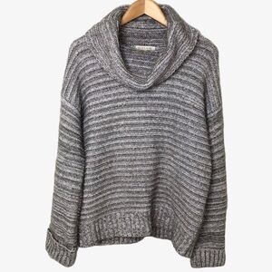 Olive & Oak Cowl Neck Eyelash Sweater Chunky Gray Size XL Knit